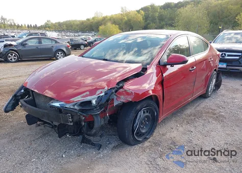2019 Hyundai Elantra Sel z USA, uszkodzony, nr VIN KMHD84LF8KU798417